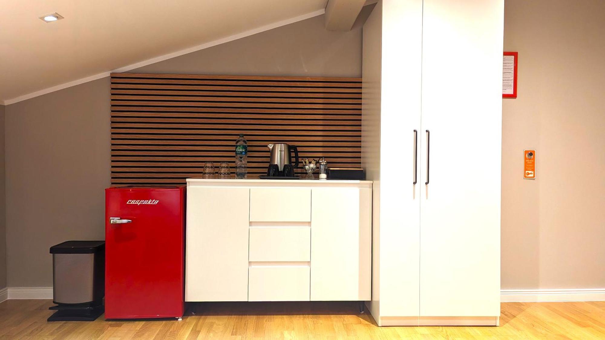 3 Rooms - Zimmervermietung Naehe Flughafen Ber - Gratis Wlan, Parken & Netflix Berlin Exterior foto