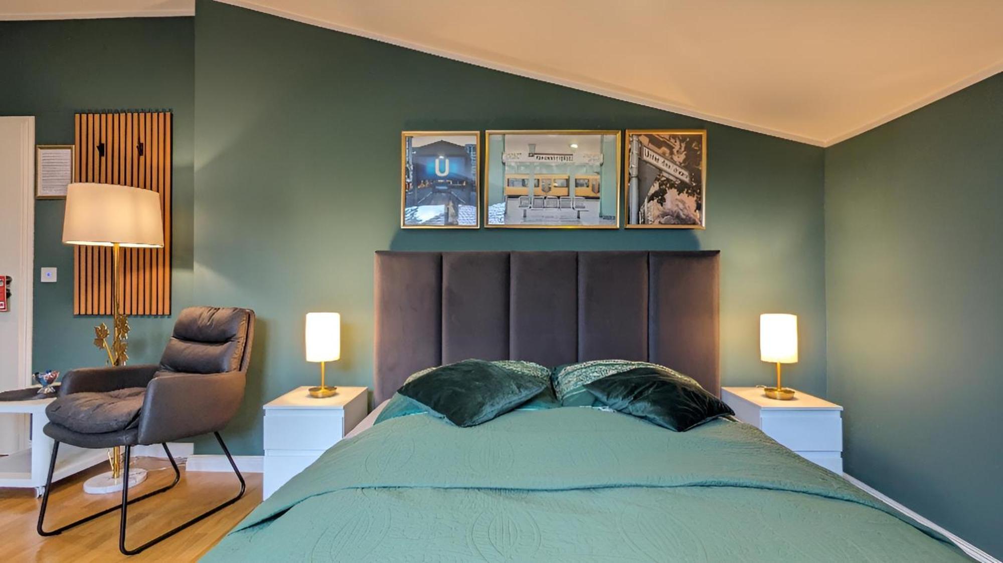 3 Rooms - Zimmervermietung Naehe Flughafen Ber - Gratis Wlan, Parken & Netflix Berlin Exterior foto