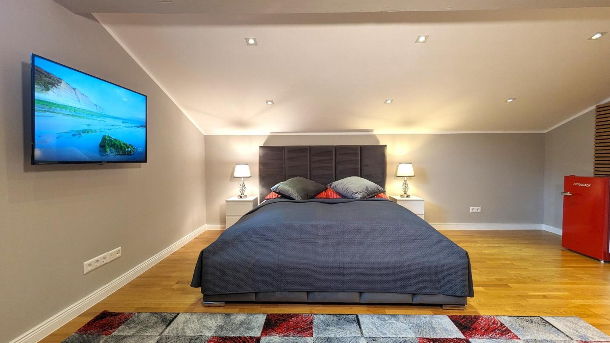 3 Rooms - Zimmervermietung Naehe Flughafen Ber - Gratis Wlan, Parken & Netflix Berlin Zimmer foto
